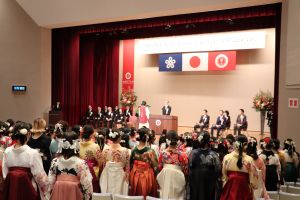 昨年度の本学の卒業式の様子